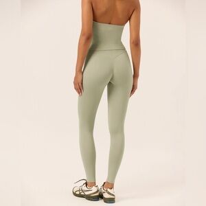 csb serenity invisible scrunch leggings